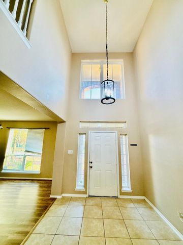 9947 Valance Way, Conroe, TX 77385