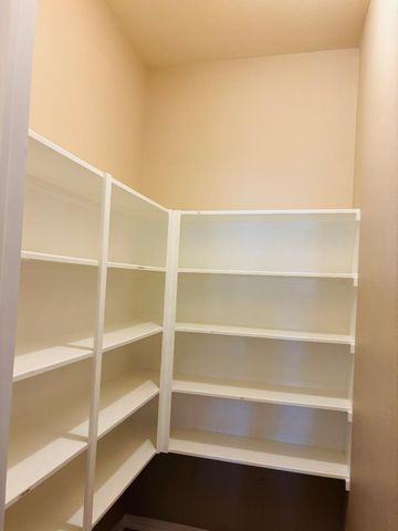 9947 Valance Way, Conroe, TX 77385