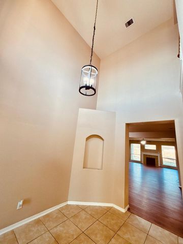 9947 Valance Way, Conroe, TX 77385