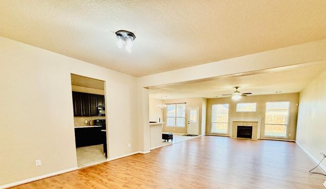 9947 Valance Way, Conroe, TX 77385