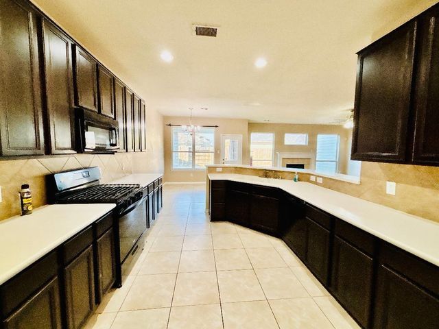 9947 Valance Way, Conroe, TX 77385