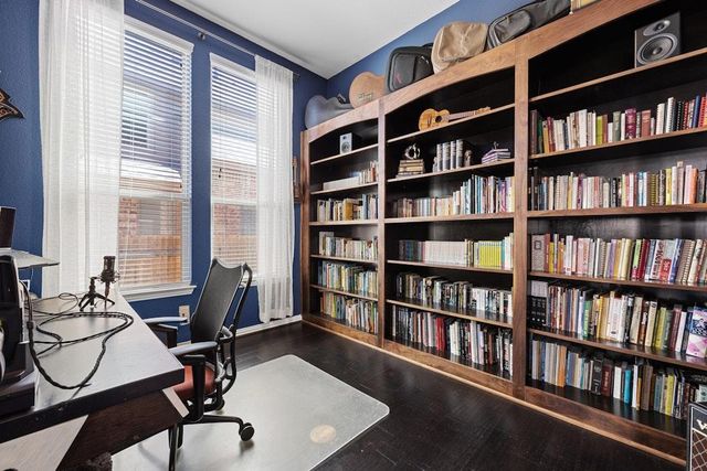 525 Garner Park DR, Georgetown, TX 78628