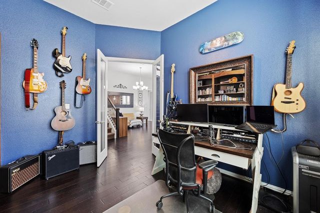 525 Garner Park DR, Georgetown, TX 78628