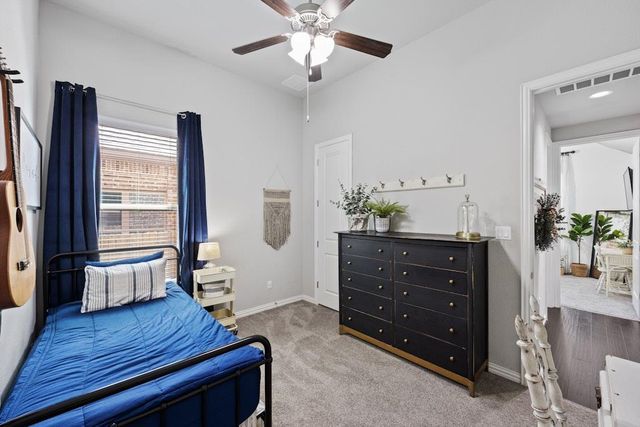 525 Garner Park DR, Georgetown, TX 78628