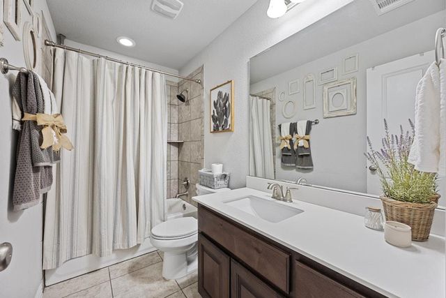 525 Garner Park DR, Georgetown, TX 78628