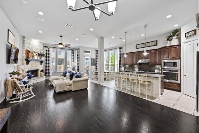 525 Garner Park DR, Georgetown, TX 78628