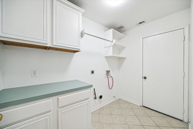 4910 Sterling Crossing, Pearland, TX 77584