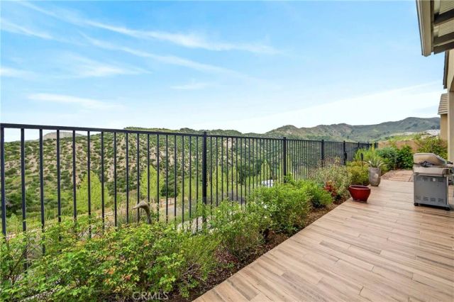 18743 Alara Lane, Canyon Country, CA 91387