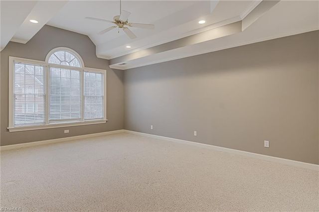 5130 Laurel View Drive, Winston-salem, NC 27104