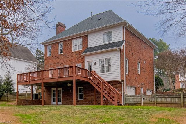 5130 Laurel View Drive, Winston-salem, NC 27104