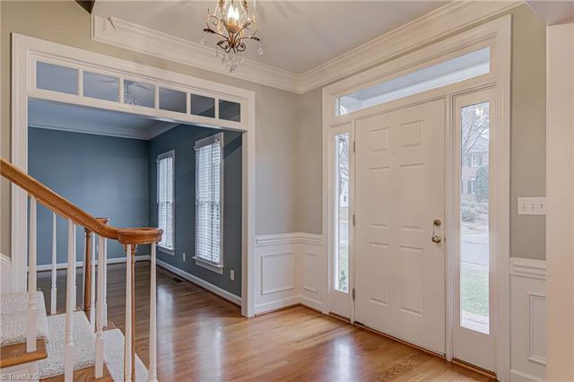 5130 Laurel View Drive, Winston-salem, NC 27104