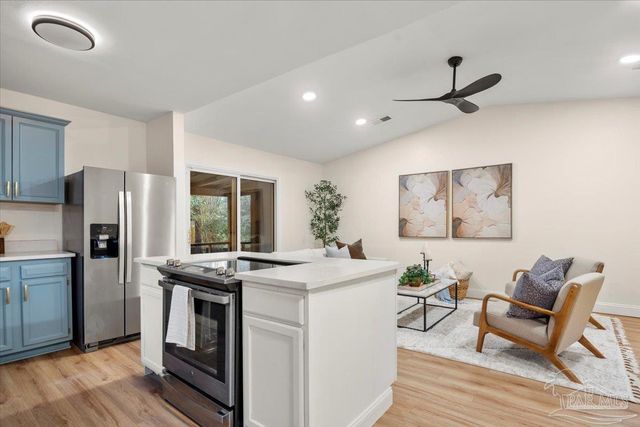 2726 Sanibel Pl, Gulf Breeze, FL 32563