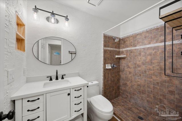 2726 Sanibel Pl, Gulf Breeze, FL 32563