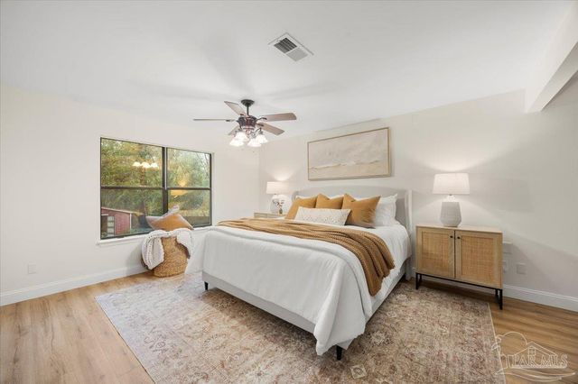 2726 Sanibel Pl, Gulf Breeze, FL 32563