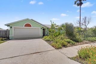 2410 Sea Avenue, Indialantic, FL 32903