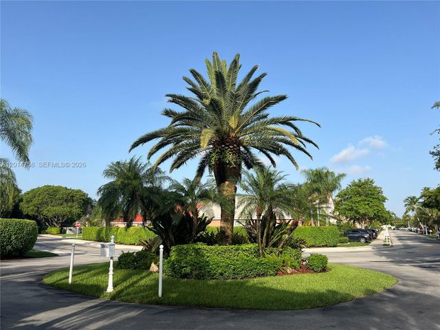 465 Somerset Way 465, Weston, FL 33326