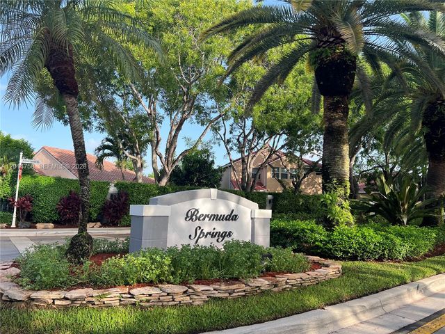 465 Somerset Way 465, Weston, FL 33326