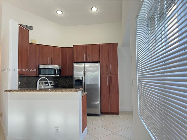 465 Somerset Way 465, Weston, FL 33326