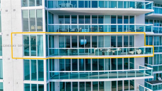 1000 S Pointe Dr 2202, Miami Beach, FL 33139