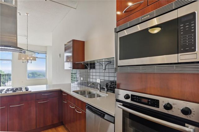 3820 Roswell Road NE 610, Atlanta, GA 30342