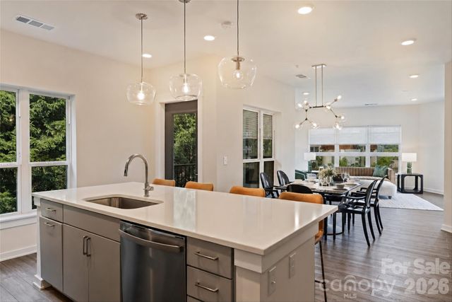 3630 N Davidson Street 2207, Charlotte, NC 28205