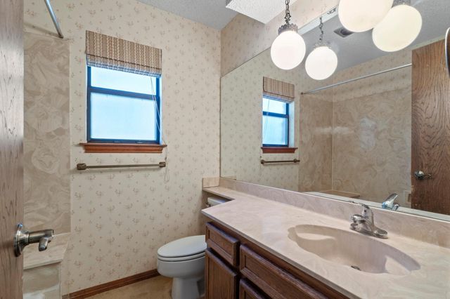 320 Shrike DR, Buda, TX 78610