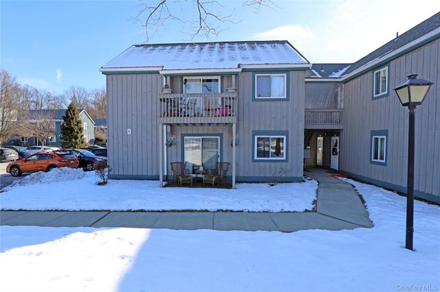 81 Sterling Street 81, Beacon, NY 12508