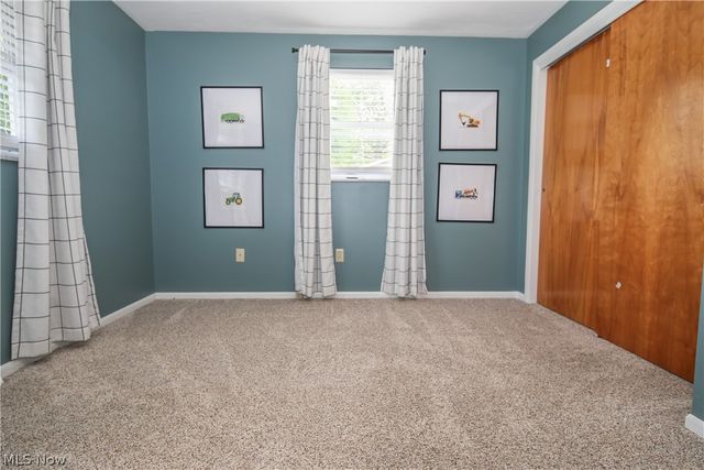 116 Carroll Drive, St Clairsville, OH 43950