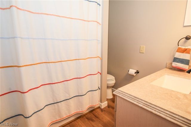 116 Carroll Drive, St Clairsville, OH 43950