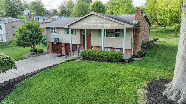 116 Carroll Drive, St Clairsville, OH 43950