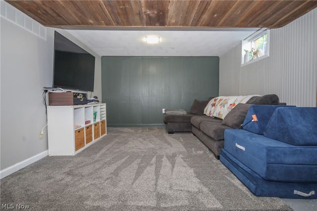 116 Carroll Drive, St Clairsville, OH 43950