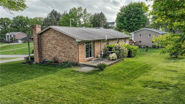 116 Carroll Drive, St Clairsville, OH 43950