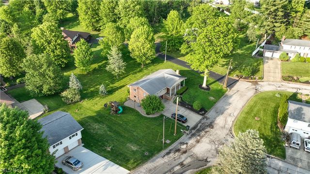 116 Carroll Drive, St Clairsville, OH 43950