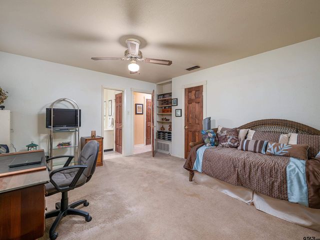 16359 Treasure Cove, Bullard, TX 75757