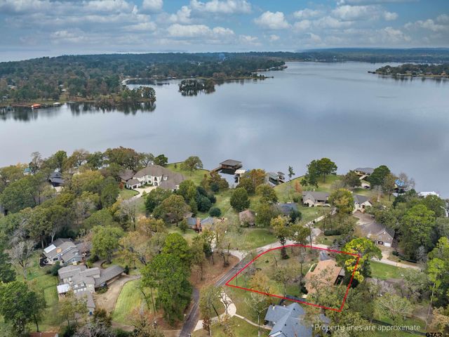 16359 Treasure Cove, Bullard, TX 75757