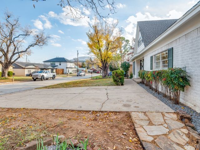 1304 New Haven Street, Arlington, TX 76011