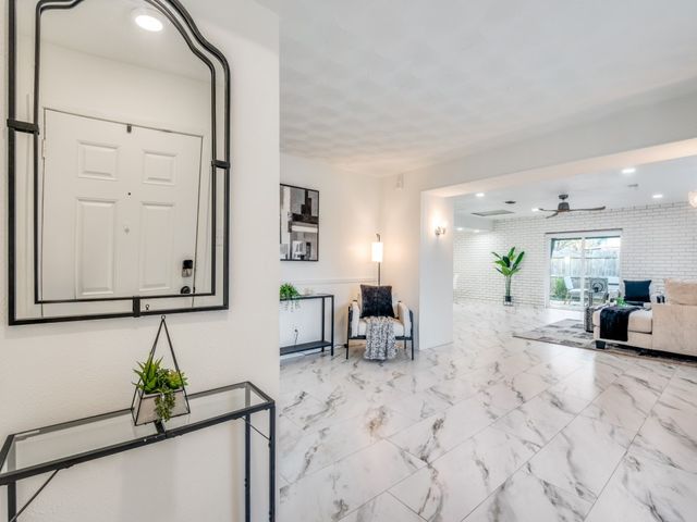 1304 New Haven Street, Arlington, TX 76011