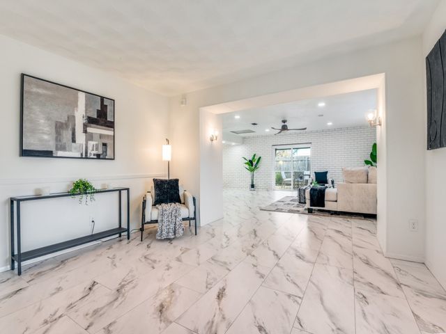 1304 New Haven Street, Arlington, TX 76011