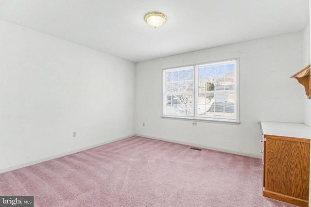 12 SWEET ARROW DR, Hummelstown, PA 17036