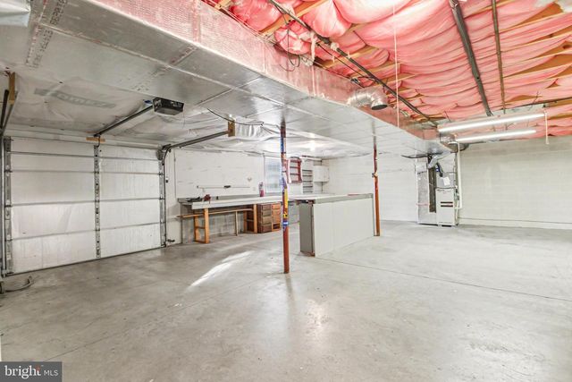 12 SWEET ARROW DR, Hummelstown, PA 17036