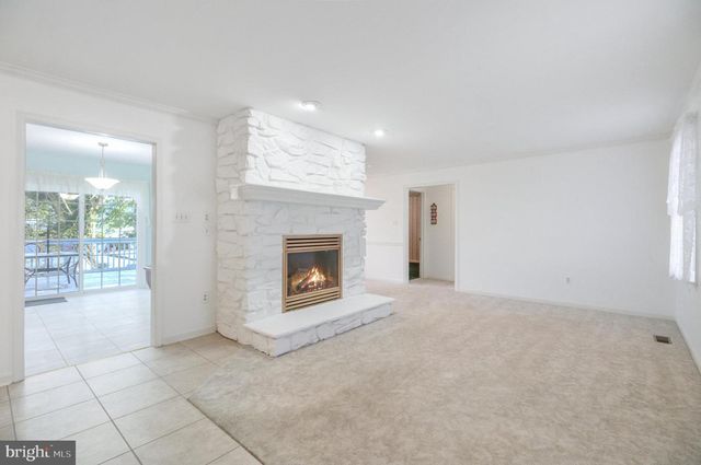 12 SWEET ARROW DR, Hummelstown, PA 17036