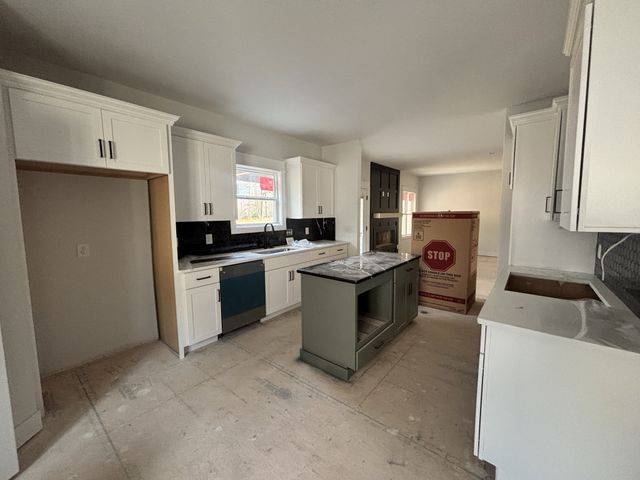 4001 Sadie grace way, Clarksville, TN 37042