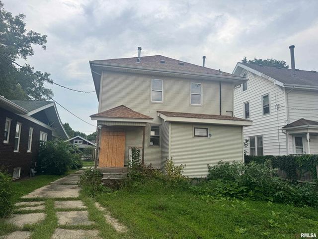 2021 S 4TH Street, Springfield, IL 62704