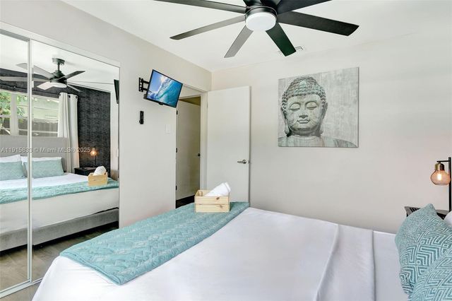 2809 NW 7th Ave, Wilton Manors, FL 33311