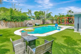 2809 NW 7th Ave, Wilton Manors, FL 33311