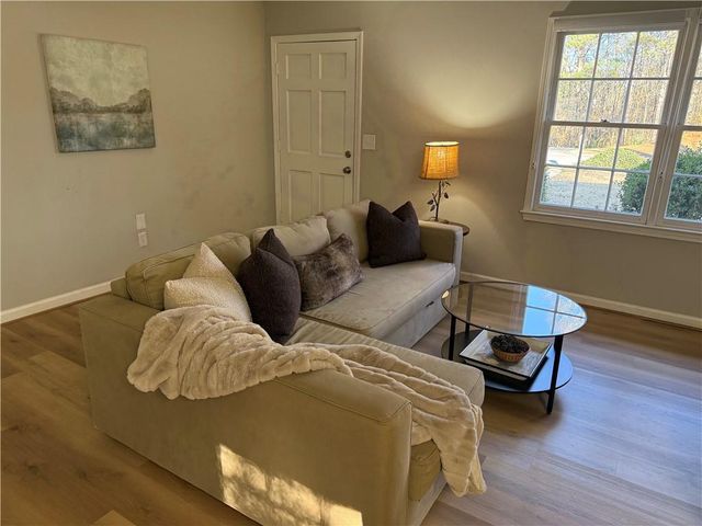 3081 Frankie Lane, Duluth, GA 30096