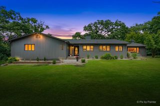 5006 Deering Oaks Lane, Crystal Lake, IL 60012
