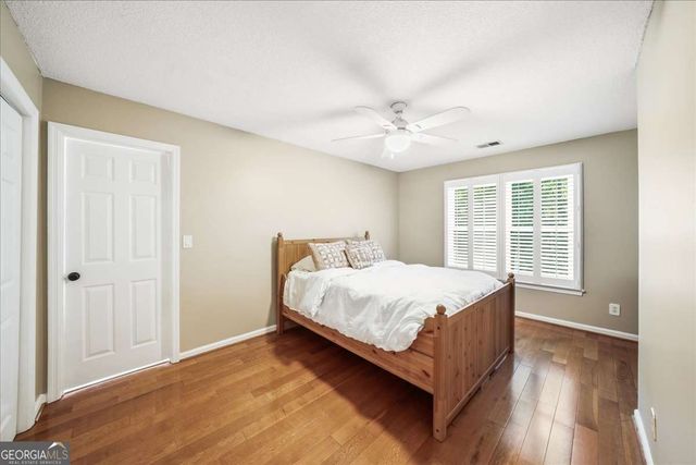 2242 Hill Creek Way, Marietta, GA 30062