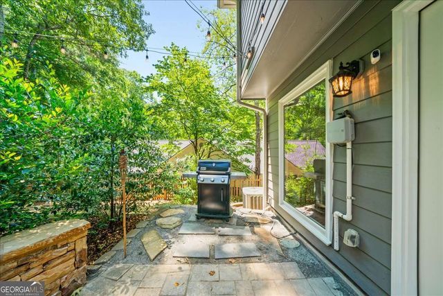 2242 Hill Creek Way, Marietta, GA 30062