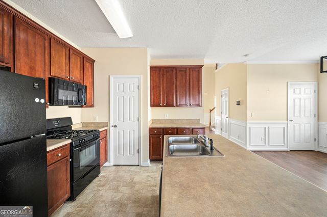 2162 Capella Circle SW, South Fulton, GA 30331